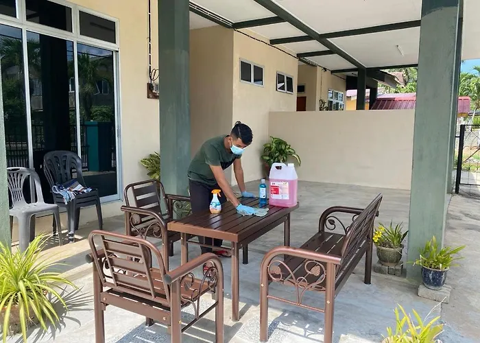 Lms Homestay